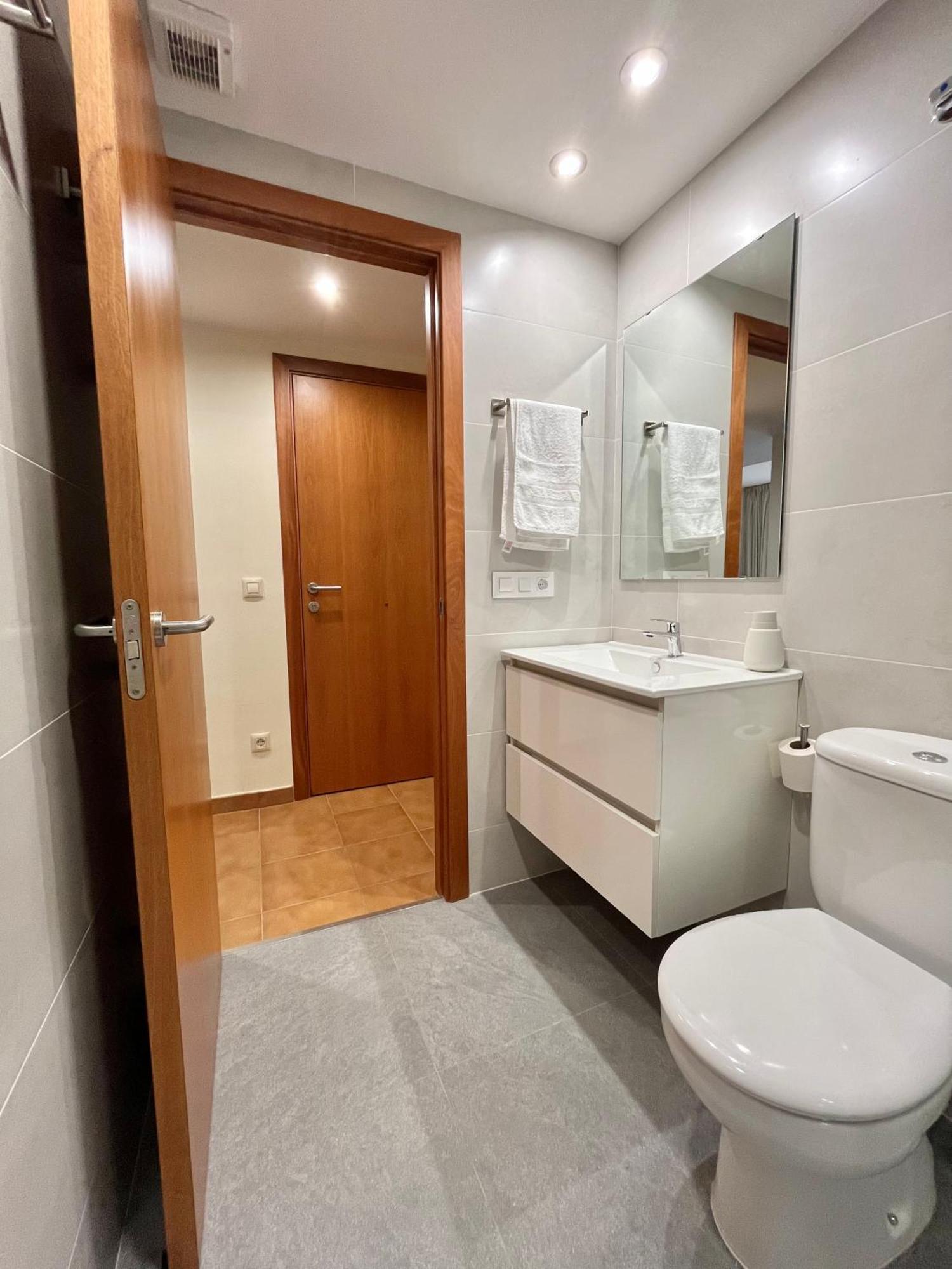 New! Apartamento Con Piscina Y Balcon A 2 Minutos De La Playa. Wi-Fi L'Estartit Exterior photo